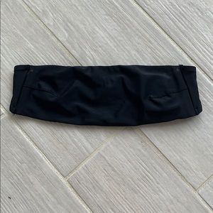 Strapless bikini top from Aerie. Never used